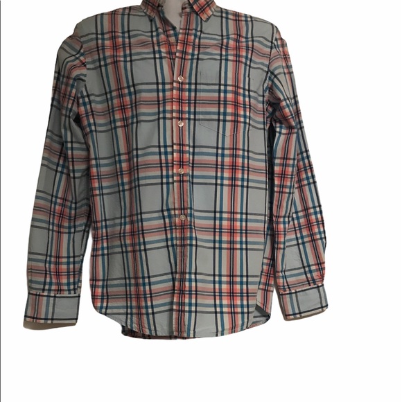 Men’s buttons down used Good condition. OldN - Picture 1 of 2